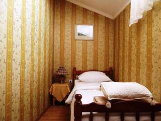 Отель Hotel Tarnava - Oldtown House Велико-Тырново Небольшой одноместный номер-2